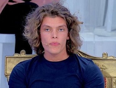 Uomini e Donne: l'imbarazzante gaffe di Massimiliano