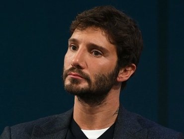 Stefano De Martino e fidanzata Martina: «Fanno i finti amici» (FOTO)