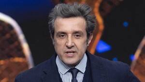 Ascolti TV 2 maggio: invincibile Flavio Insinna, L'Eredità mette a segno un record