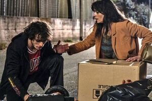 Stasera in tv, 25 novembre 2021: Un professore e Zelig