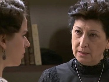 Una vita, anticipazioni 27 gennaio: Ursula sospetta di Genoveva