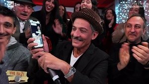 Sanremo 2023, «Giorgia squalificata»: Amadeus e Fiorello scherzano in diretta