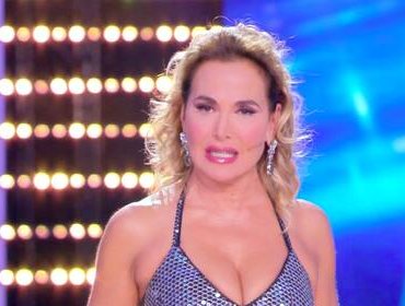 Ascolti Tv domenica 28 marzo 2021: chiude male il serale con Barbara d'Urso