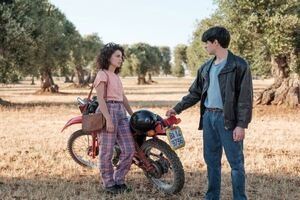 Stasera in tv, oggi 24 novembre 2021: Mare fuori 2 e Storia di una famiglia perbene