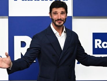 Stefano De Martino e corna a Belen, «Rai storce il naso»: programmi a rischio?