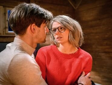 Tempesta d'amore, trame dal 20 al 26 agosto 2023: il passo falso di Josie