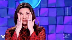 Verissimo, Giovanna Civitillo piange: cosa ha svelato sulla figlia di Amadeus