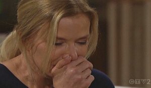 Beautiful, trama del 14 dicembre: Brooke si arrende
