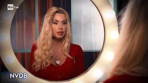 Ne Vedremo delle Belle stasera, tutti contro Valeria Marini: cos’è successo, spoiler