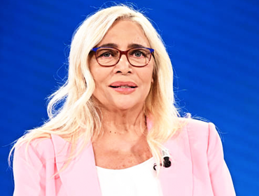 Mara Venier cambia idea su Domenica In: cancellata novità pubblico parlante