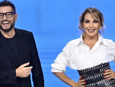 Palinsesti Mediaset: Enrico Papi al posto di Barbara d'Urso. Novità Rete 4
