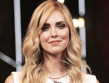 Chiara Ferragni a Sanremo 2023, «capricci da diva»: vietato uso dell'immagine