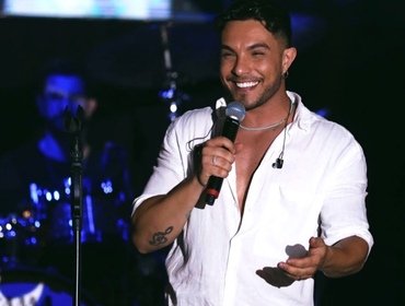 Marco Carta fidanzato con Luca: «So cosa significa sentirsi sbagliati»