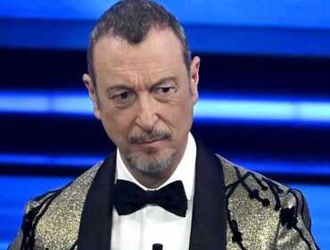 Perché Amadeus lascia la Rai: pressioni per ospitare Povia e Hoara Borselli
