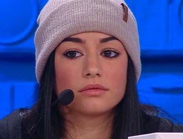 Amici 2021, Rosa Di Grazia supporta il suo Deddy su IG: «rischiando di spaccare una lampadina»