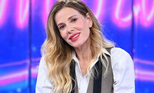 Alessia Marcuzzi torna con Boomerissima: tutti gli ospiti della1^ puntata