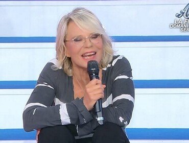 UeD, Maria De Filippi sfuriata unica contro cavaliere: «Che ca**o vuoi?»