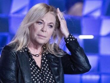 Rita dalla Chiesa contro concorrenti GF da applausi: arriva una replica