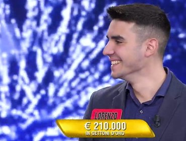 L'Eredità, Lorenzo Petrarca sale sul palco ed entra nella storia: en plein stagionale