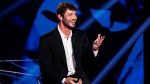 Stefano De Martino gossip: è tornato con una sua ex? Gesto sospetto