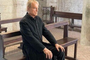 Don Matteo, Terence Hill ammette: «Avrei continuato»