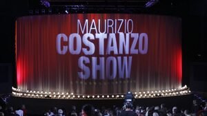 Maurizio Costanzo Show sospeso: il marito della De Filippi ha problemi