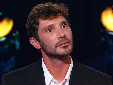 Stefano De Martino: «Non ho tradito». Belen smentita a Belve