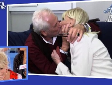 Uomini e Donne, Gemma Galgani e Costabile in camerino si lasciano prendere dalla passione