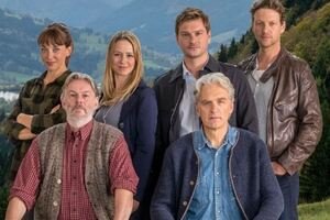 Stasera in tv, oggi 17 agosto 2021: La casa tra le montagne e Champions League