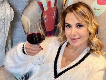 Barbara d'Urso festeggia addio a Mediaset: «Sono libera» (VIDEO)