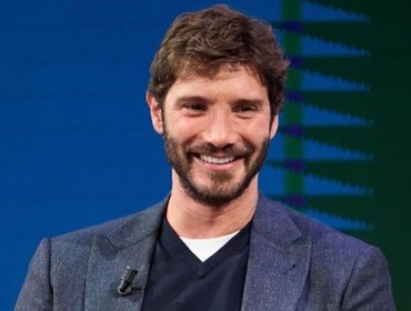 Chi è Stefano De Martino: biografia, età, altezza, moglie e figlio