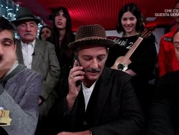 Viva Rai 2! Fiorello «minaccia» di andare via in diretta, interviene l'AD