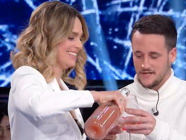 L'Eredità, il nuovo campione Mattia vince e si emoziona: ex professoressa rimpiazza Samira