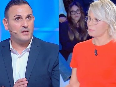 Maria De Filippi sbotta a C'è Posta Per Te con Claudio: brutta figura