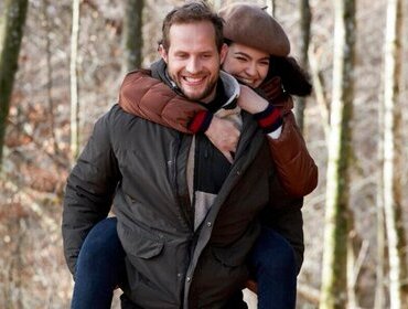 Tempesta d'amore, anticipazioni 10 aprile: Shirin e Florian sempre più vicini