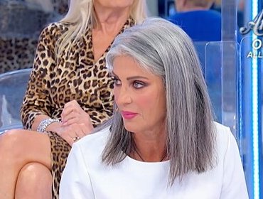 Uomini e Donne, Isabella rimette a posto Gemma: 'io e te non ci dobbiamo fidanzare'