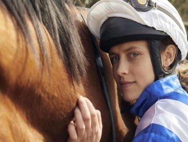 Programmi tv stasera, 30 agosto 2021: La campionessa e Presa diretta