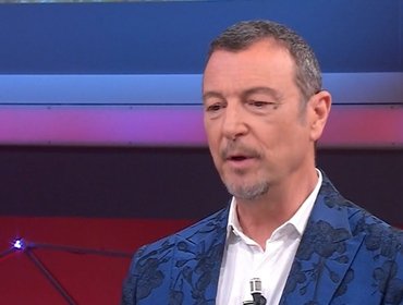 Amadeus, «Chissà chi è» si allunga: nuova strategia per sollevare gli ascolti tv