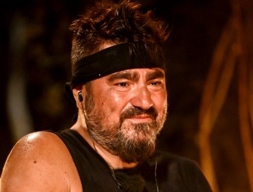 Isola dei Famosi, Paolo Noise posticipa il ricovero: fan preoccupati