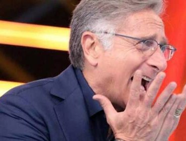 Ascolti TV 2 maggio: Paolo Bonolis in calo, bene La compagnia del Cigno
