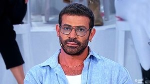 Uomini e Donne chiude, Gianni Sperti: «Mi sono sentito offeso nel profondo»