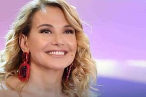 Pomeriggio 5 in versione ridotta: svelata l’ora di inizio
