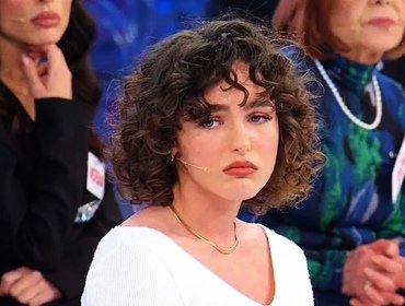 UeD, tronista Chiara cacciata: il video non va in onda. Parla De Filippi