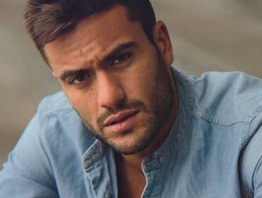 Pierpaolo Pretelli avvistato con una ragazza in disco: chi è e cosa è successo