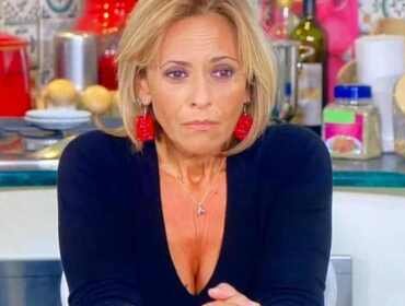 Un posto al sole, anticipazioni dall'11 al 15 ottobre: Silvia spiazzata da Michele