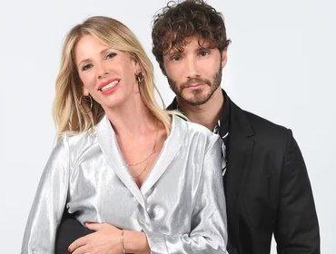 Alessia Marcuzzi pronta per Stefano De Martino? Replica titanica