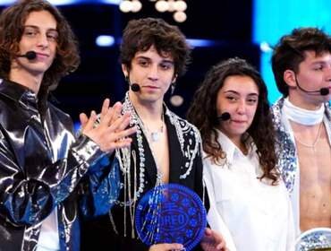 Amici 21, disastro per Luigi Strangis, Alex, Sissi e Albe: album fanno flop