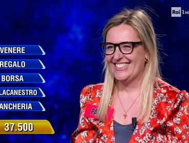 L'eredità, Paola e il gesto proverbiale che l'ha portata alla vittoria