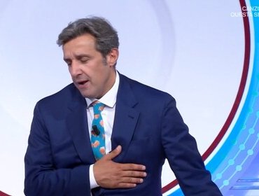 Il pranzo è servito, puntata al cardiopalma per Flavio Insinna: 'Mai successo'