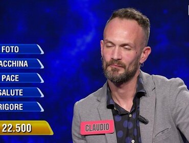 Ascolti TV 3 novembre, L'Eredità sempre più in crescita ma il campione sbaglia movimento